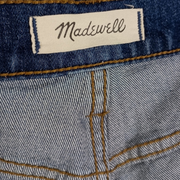 Madewell High Rise Denim Shorts in Medium Wash Size 24 - Picture 3 of 7